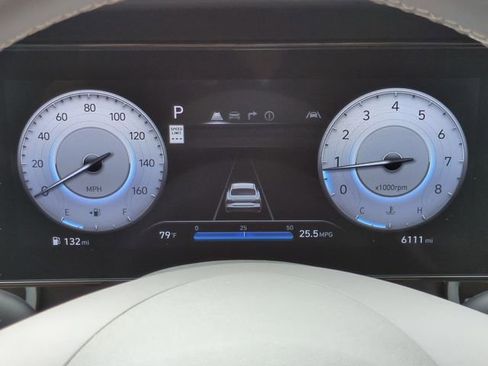 Certified 2025 Hyundai Elantra SEL FWD image 33