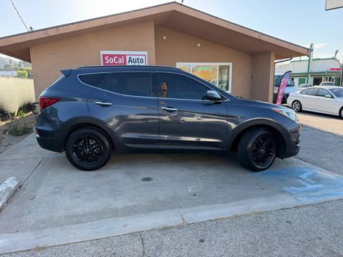 Used 2018 Hyundai Santa Fe Sport w/ 2.4L Value Package 02 FWD image 2