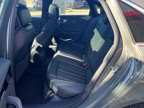 Used 2023 Audi A4 2.0T Premium Plus image 10