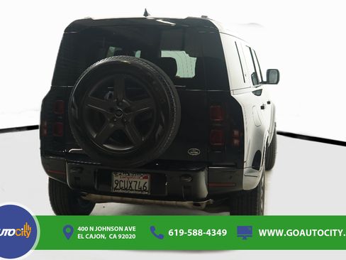 Used 2023 Land Rover Defender 110 X-Dynamic SE AWD/4WD image 10