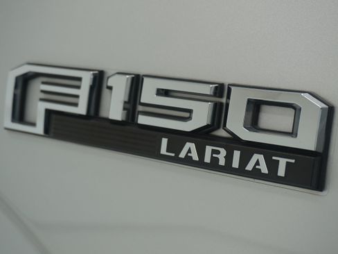 Used 2016 Ford F150 Lariat AWD/4WD image 7