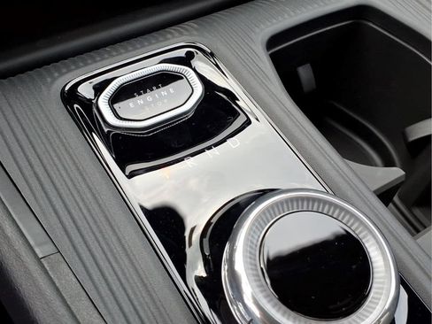 New 2026 Jeep Cherokee Limited AWD/4WD image 14