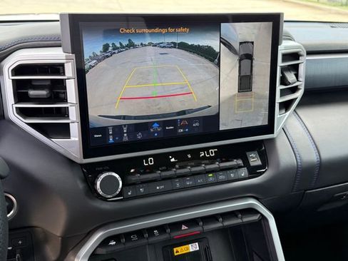 Used 2024 Toyota Tundra Platinum AWD/4WD image 16