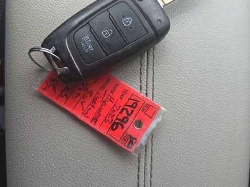 Used 2023 Hyundai Tucson SE AWD/4WD image 44
