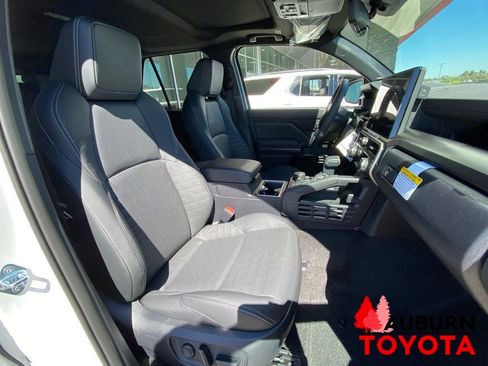 New 2026 Toyota 4Runner TRD Off-Road Premium w/ Tow Technology Package AWD/4WD image 17