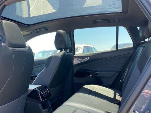 Certified 2023 Volkswagen ID.4 S RWD image 19