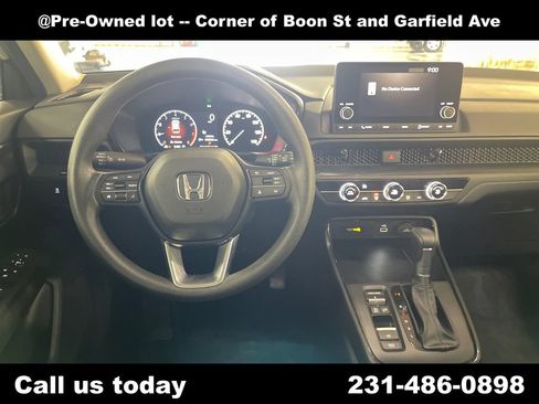Used 2025 Honda CR-V LX image 16
