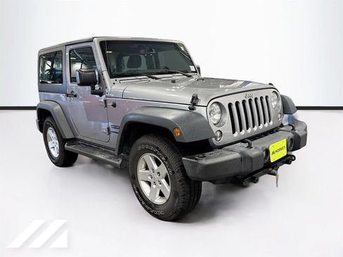 Used 2016 Jeep Wrangler Sport w/ Quick Order Package 24S AWD/4WD image 3