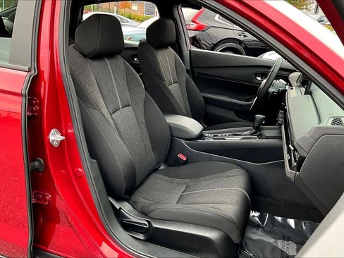 Used 2024 Honda Accord Sport image 8