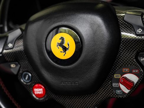 Used 2012 Ferrari 458 Spider RWD image 40