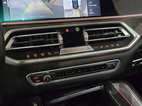 Used 2023 BMW X6 M50i w/ Parking Assistance Package image 43