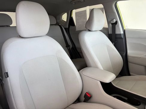 Used 2024 Hyundai Kona SEL AWD/4WD image 36