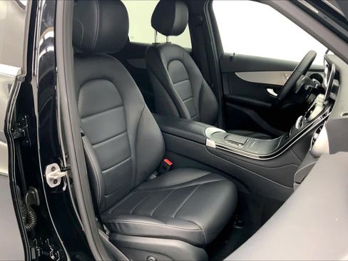Certified 2022 Mercedes-Benz GLC 300 image 11