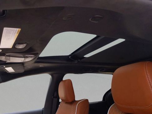 New 2026 Chrysler Pacifica Pinnacle image 15