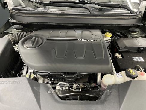 Used 2020 Jeep Cherokee Latitude Lux w/ Quick Order Package 26H Lux image 34