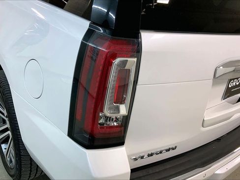 Used 2018 GMC Yukon Denali w/ Denali Ultimate Package image 29