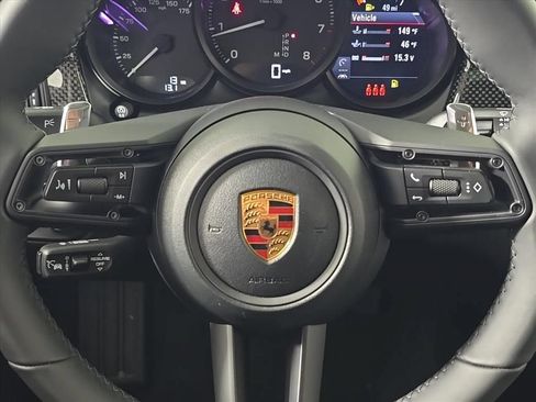 Certified 2026 Porsche Macan AWD/4WD image 27