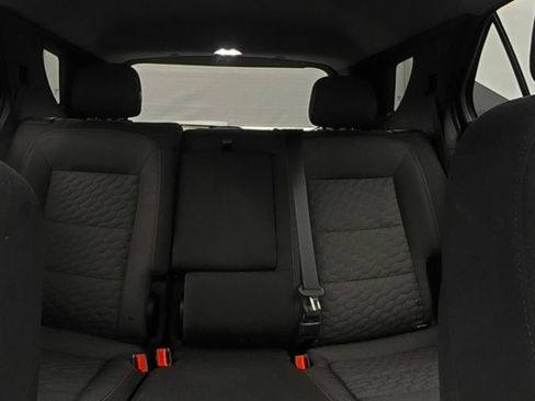 Used 2019 Chevrolet Equinox LT FWD image 10