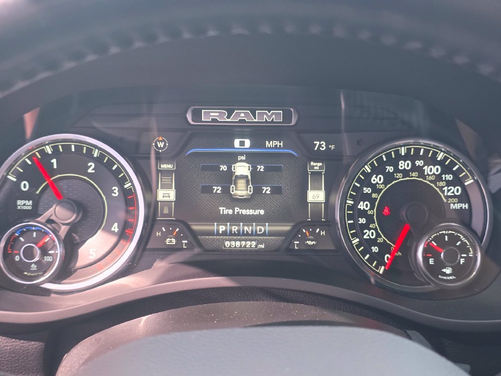 Used 2022 RAM 3500 Laramie AWD/4WD image 35