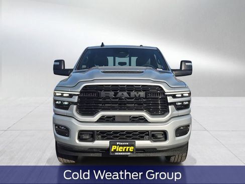 New 2026 RAM 2500 Laramie AWD/4WD image 7
