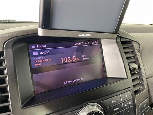 Used 2008 Nissan Pathfinder SE image 7