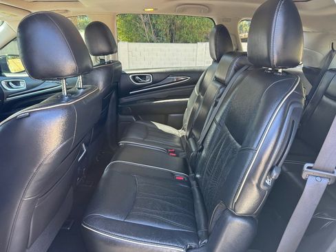 Used 2017 INFINITI QX60 FWD w/ Deluxe Technology Package image 12