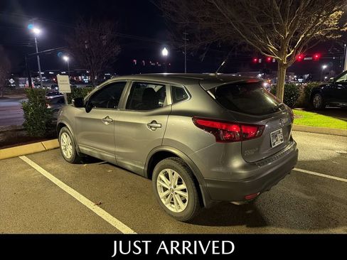 Used 2019 Nissan Rogue Sport S w/ Appearance Package image 4