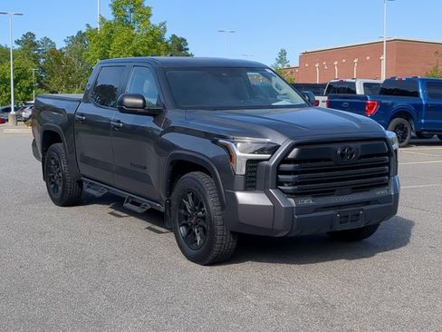 Used 2024 Toyota Tundra SR5 AWD/4WD image 2