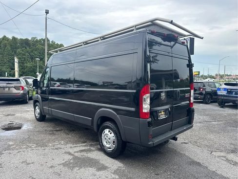Used 2017 RAM ProMaster 2500 w/ Premium Appearance Group FWD image 7