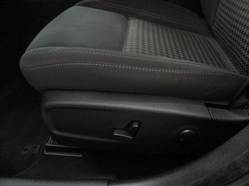 Used 2022 Dodge Charger SXT w/ Cold Weather Package image 15