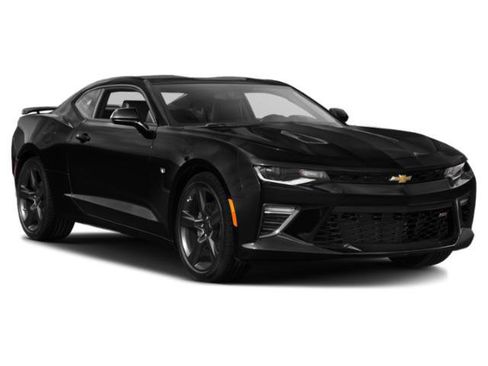 Used 2018 Chevrolet Camaro SS w/ Redline Edition RWD image 9
