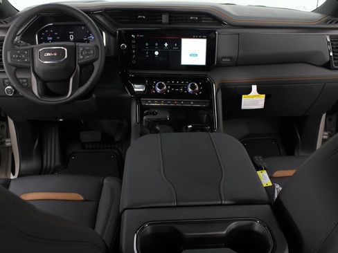 New 2026 GMC Sierra 1500 AT4 w/ AT4 Premium Package AWD/4WD image 12