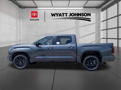 New 2026 Toyota Tundra Limited AWD/4WD image 2