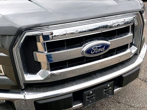 Used 2017 Ford F150 XLT w/ Equipment Group 301A Mid image 5