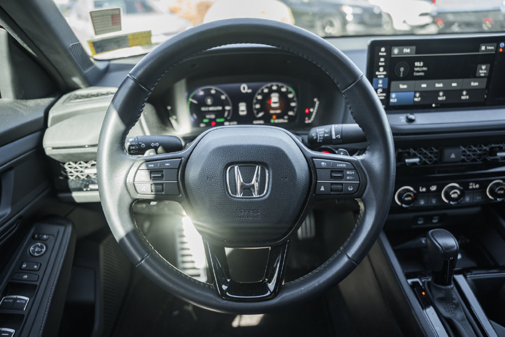 Used 2023 Honda Accord Sport image 28