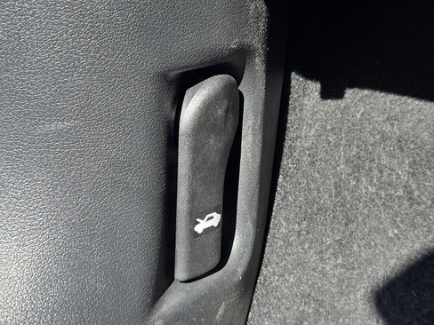 Used 2026 Nissan Sentra SV w/ Floor Mat Package FWD image 29