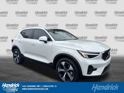 Certified 2025 Volvo XC40 B5 Core w/ Protection Package Premier