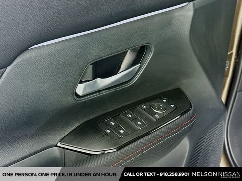 New 2025 Nissan Kicks SR image 17