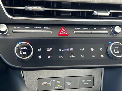 New 2025 Hyundai Sonata Limited image 20