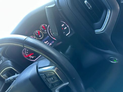 Used 2019 Chevrolet Silverado 1500 RST AWD/4WD image 39