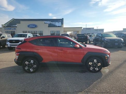 Used 2024 Hyundai Kona SEL FWD image 19