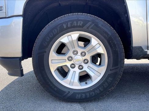 Used 2018 Chevrolet Silverado 1500 LTZ Z71 w/ LTZ Plus Package image 2