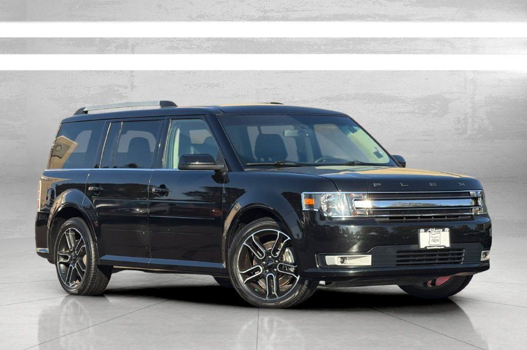 Used 2014 Ford Flex SEL w/ Equipment Group 202A AWD/4WD image 2