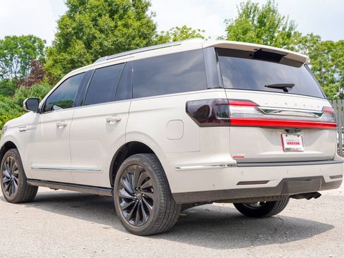 Used 2021 Lincoln Navigator Reserve AWD/4WD image 8