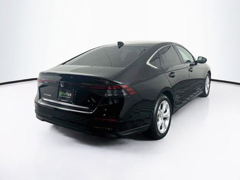 Used 2025 Honda Accord LX image 9
