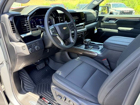 New 2026 Chevrolet Silverado 1500 LT AWD/4WD image 12