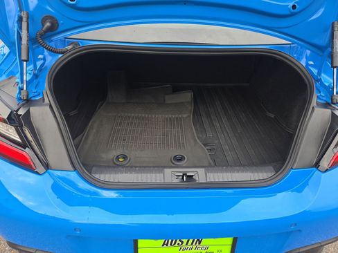 Used 2024 Toyota GR86 Premium image 22