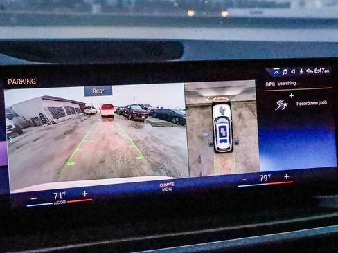 Used 2023 BMW X7 xDrive40i image 29