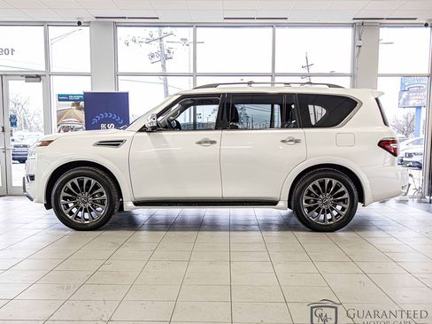 Used 2024 Nissan Armada Platinum w/ Captain's Chairs Package image 6