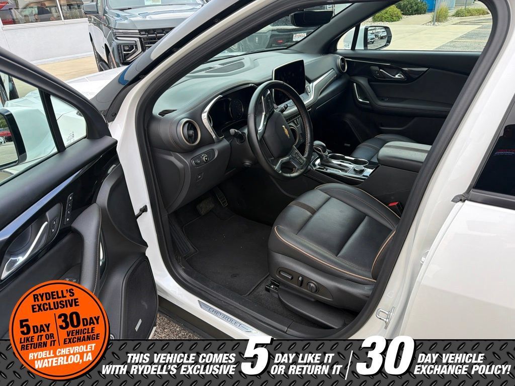 Used 2023 Chevrolet Blazer Premier w/ Driver Confidence II Package AWD/4WD image 5